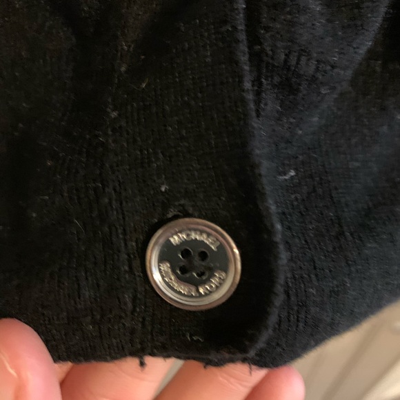 Cardigan - Picture 2 of 4